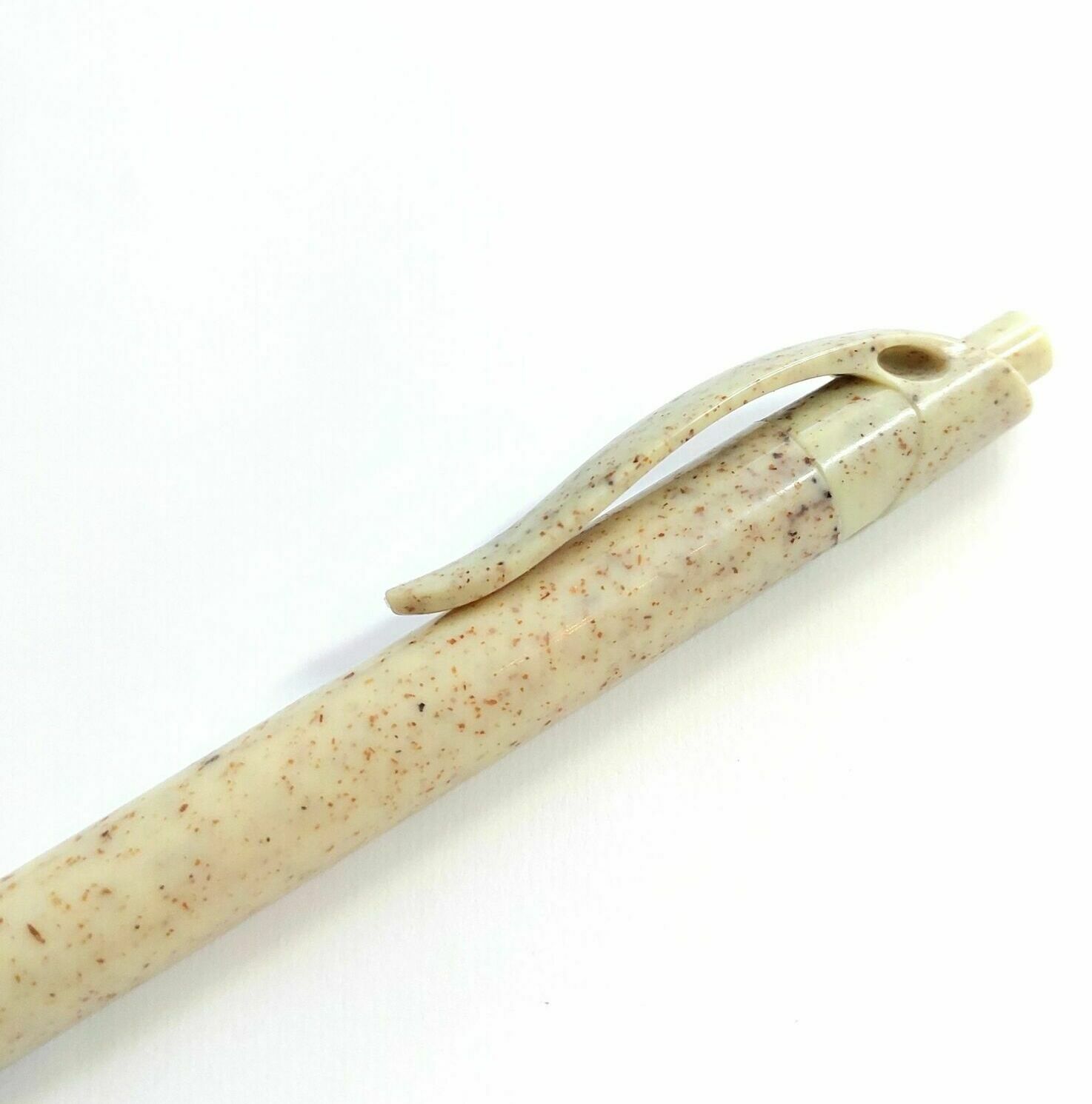 ручки из зерноволокна